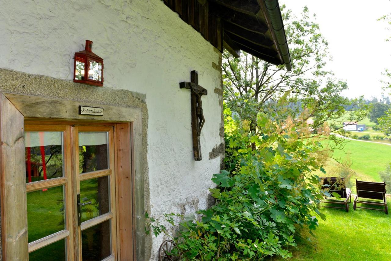 Hofatelier Menacher Neureichenau Exterior foto